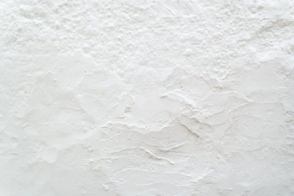 como tirar o grafiato da parede