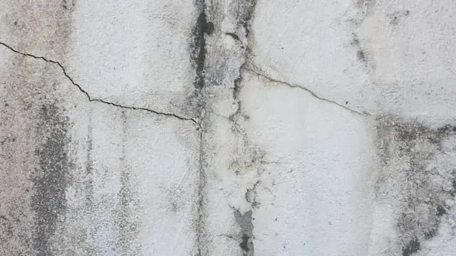 como limpar parede suja